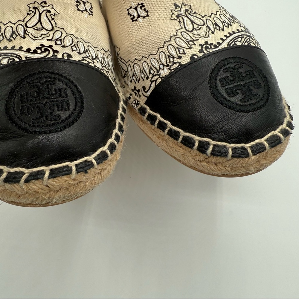 Tory Burch Black and Cream Espadrilles - Picture 7 of 16